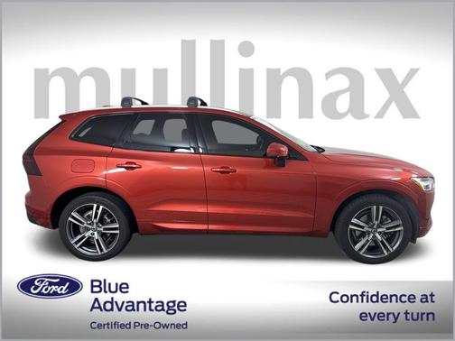 2020 Volvo XC60 T6 Momentum