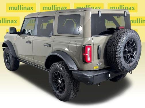 Gray 2026 Ford Bronco Badlands