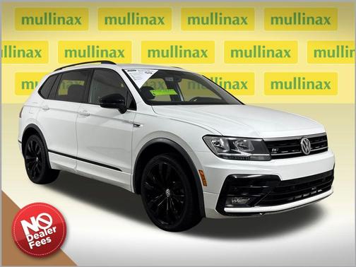 Pure White 2021 Volkswagen Tiguan 2.0T SE R-Line Black
