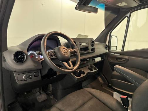 2019 Mercedes-Benz Sprinter 1500 Standard Roof
