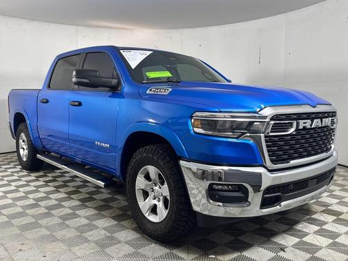 Hydro Blue Pearlcoat 2025 RAM 1500 Big Horn/Lone Star