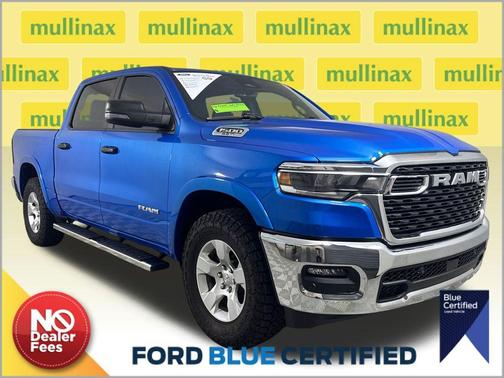 Hydro Blue Pearlcoat 2025 RAM 1500 Big Horn/Lone Star