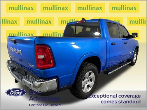 Hydro Blue Pearlcoat 2025 RAM 1500 Big Horn/Lone Star