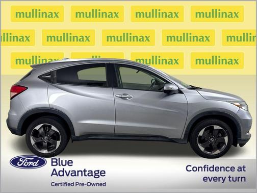 Lunar Silver Metallic 2018 Honda HR-V EX-L w/Navigation
