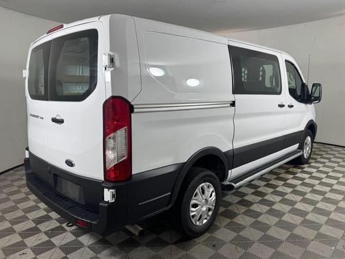 Oxford White 2025 Ford Transit-250 Base