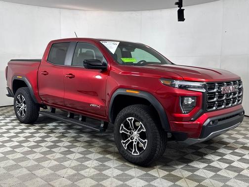 2025 GMC Canyon AT4