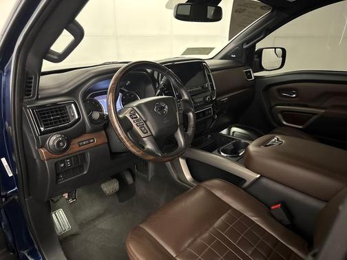 2020 Nissan Titan Platinum Reserve
