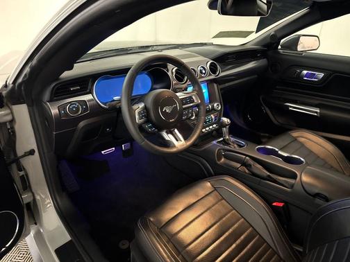 2023 Ford Mustang Mach 1