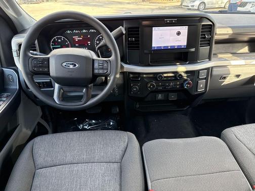 2025 Ford F-250 STX