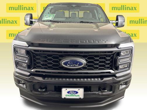 Agate Black Metallic 2026 Ford F-250 STX