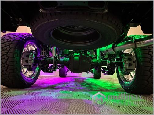 Agate Black Metallic 2026 Ford F-250 Platinum