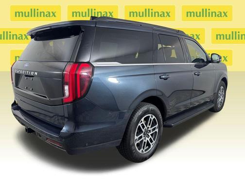 Stone Blue Metallic 2025 Ford Expedition Active
