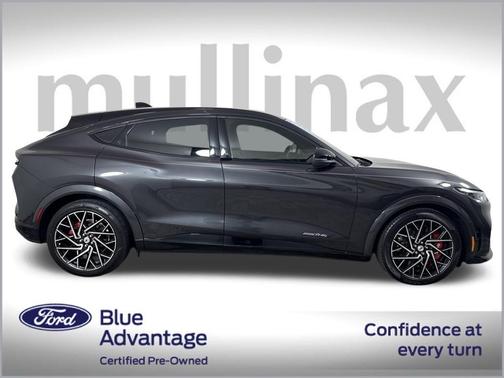 2022 Ford Mustang Mach-E GT