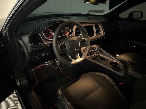 2023 Dodge Challenger SRT Hellcat