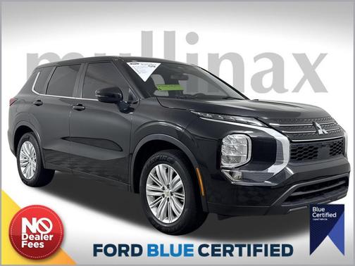 2022 Mitsubishi Outlander ES