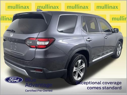 2023 Honda Pilot EX-L 8-Passenger