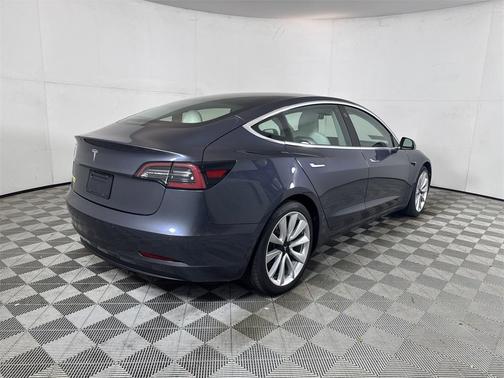 2020 Tesla Model 3 Standard Range Plus