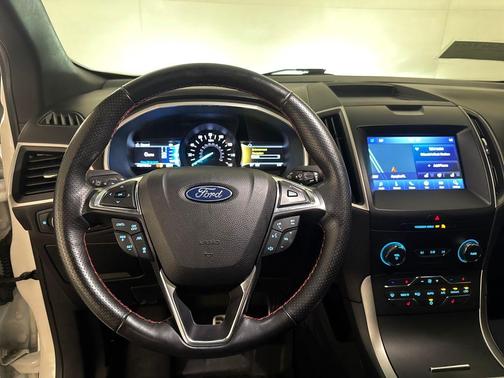 Star White 2020 Ford Edge SEL
