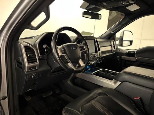 2022 Ford F-250 Platinum