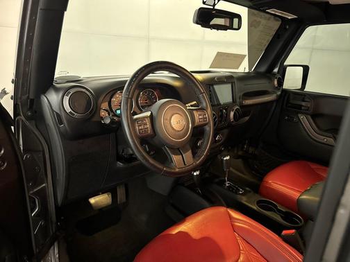 Granite Crystal Clearcoat Metallic 2017 Jeep Wrangler Unlimited Sport