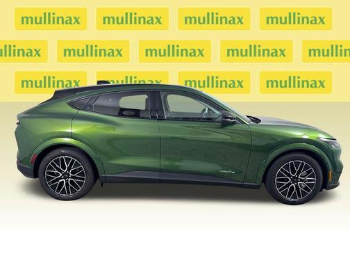 Eruption Green Metallic 2025 Ford Mustang Mach-E Premium