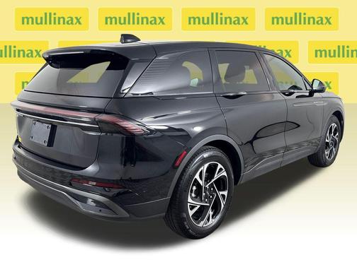 Black Metallic 2025 Lincoln Nautilus Premiere