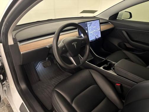 2019 Tesla Model 3 Performance