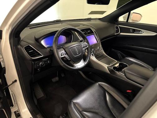 2020 Lincoln Nautilus Standard