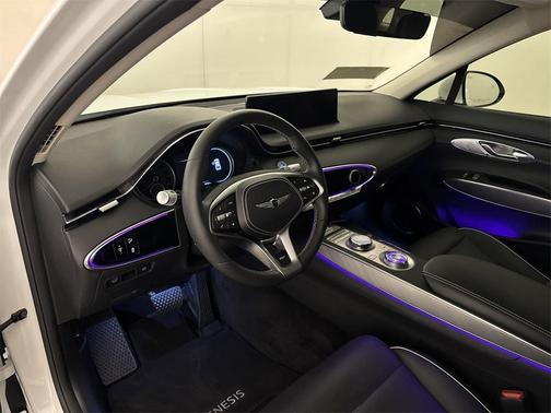 2024 Genesis Electrified GV70 Advanced