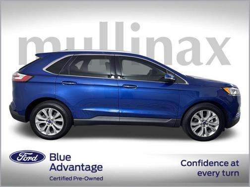 2020 Ford Edge Titanium