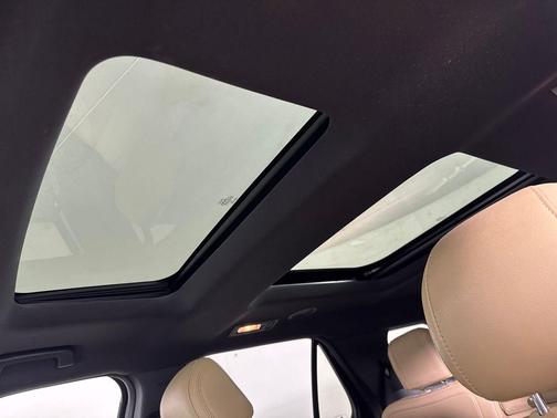 Ingot Silver Metallic 2017 Ford Explorer Limited