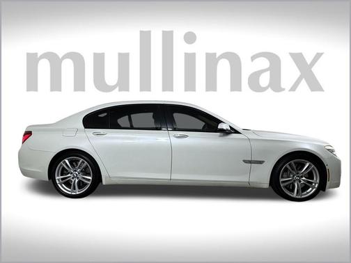 2015 BMW 750 Li