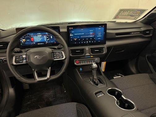 2025 Ford Mustang EcoBoost