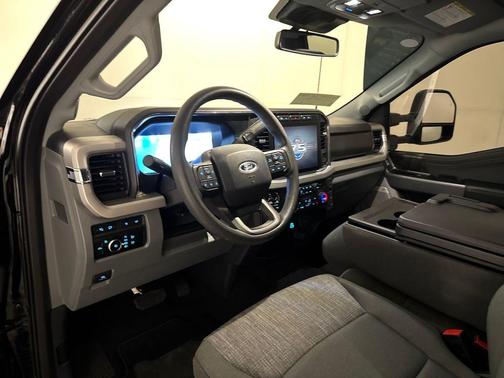 2023 Ford F-250 XLT
