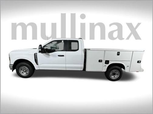 2025 Ford F-250 XL