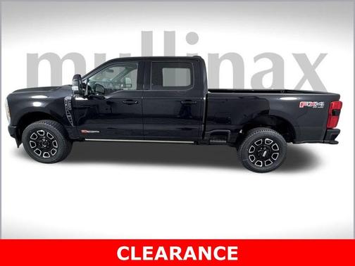 2025 Ford F-250 Platinum