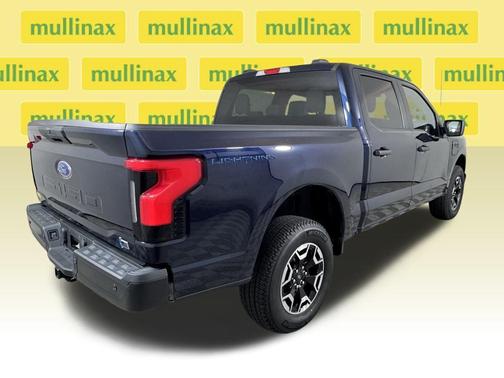 2023 Ford F-150 Lightning Pro