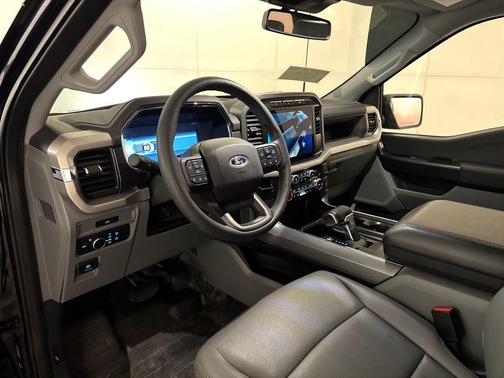 2023 Ford F-150 Lightning Pro