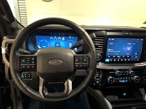 Agate Black Metallic 2026 Ford F-350 Platinum