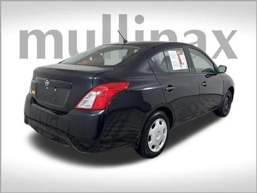 2019 Nissan Versa S