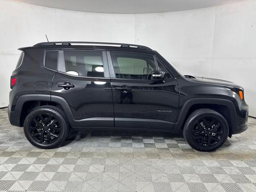 2022 Jeep Renegade Altitude