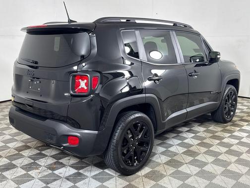 2022 Jeep Renegade Altitude