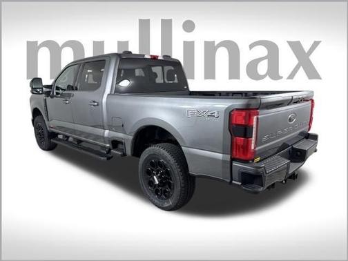 2025 Ford F-350 Lariat Super Duty