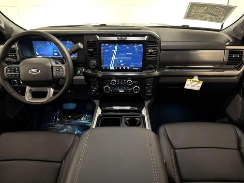 2025 Ford F-350 Lariat Super Duty