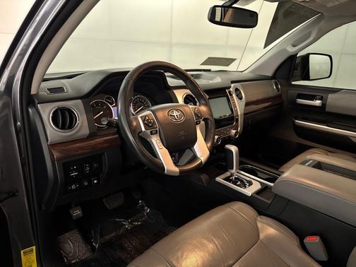 2016 Toyota Tundra Limited