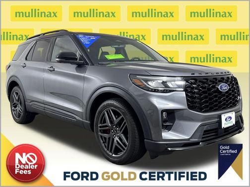 Carbonized Gray Metallic 2025 Ford Explorer ST