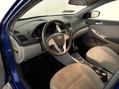 2014 Hyundai Accent GLS