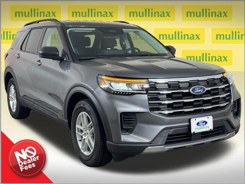 Carbonized Gray Metallic 2026 Ford Explorer Active