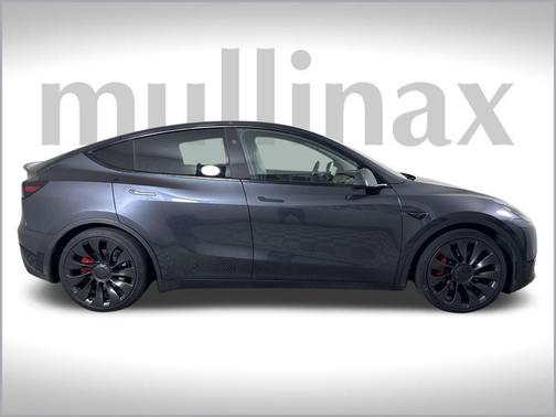 2024 Tesla Model Y Performance
