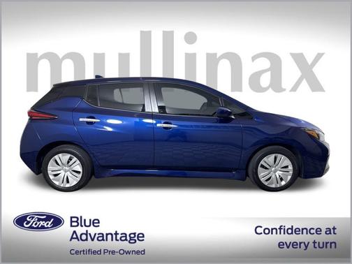 2023 Nissan Leaf S